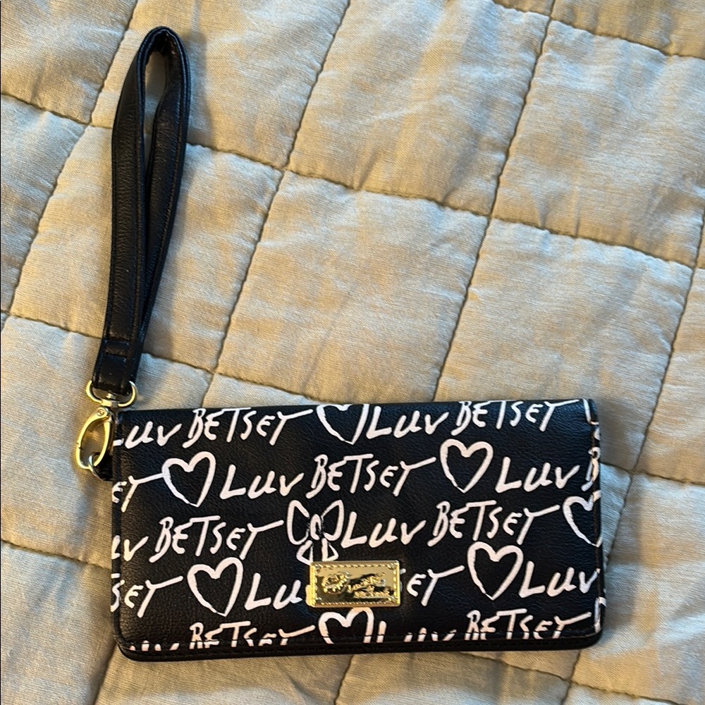 Betsey Johnson Black and White Wristlet